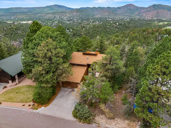 1580 Camino Redondo, Los Alamos, NM 87544