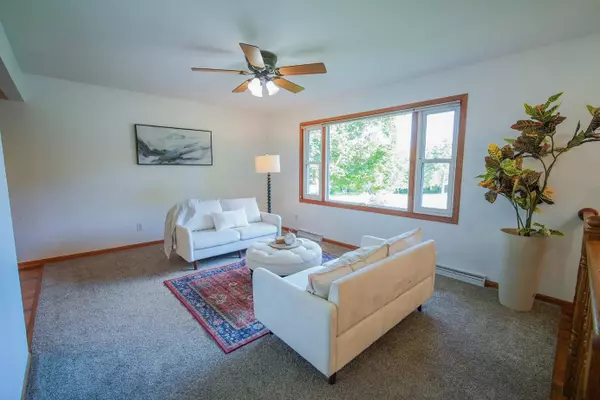 2138 Native Place, Cottage Grove, WI 53527