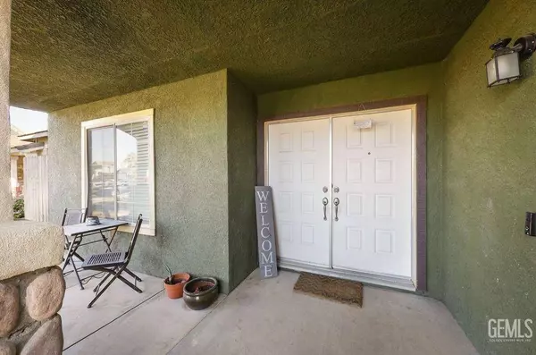 11527 Bay Meadows Lane, Bakersfield, CA 93312