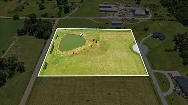 10449 Osage Ridge Ln, Bentonville, AR 72713