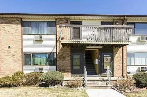 623 Cricket LN, Woodbridge Proper, NJ 07095