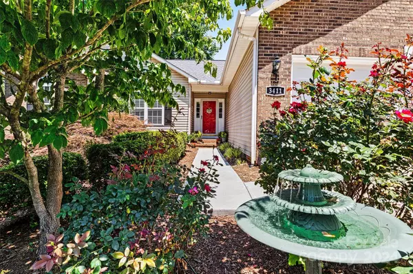 3411 Overbrook DR, Conover, NC 28613