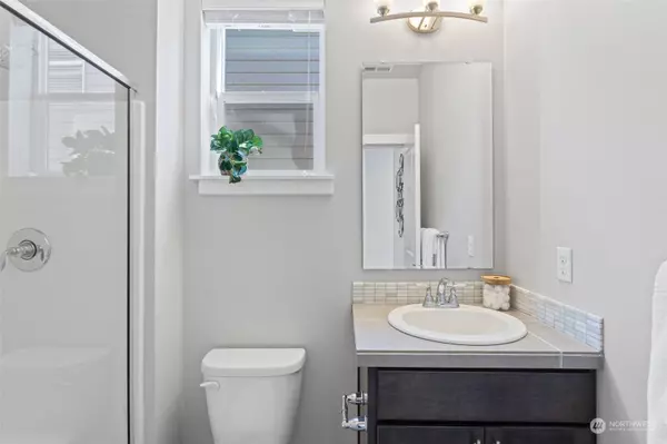 2222 115th DR SE, Lake Stevens, WA 98258