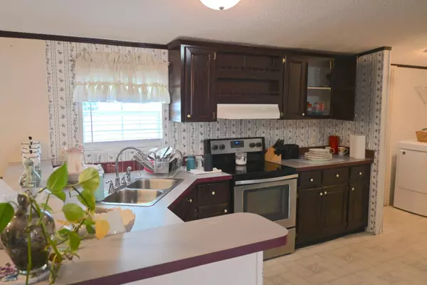 1291 Old Whitesville Rd, Moncks Corner, SC 29461