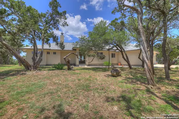 720 HIGHLAND TERRACE DR, Canyon Lake, TX 78133-5298