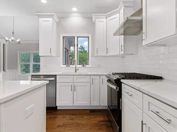 5215 Old Reserve Road, Oswego, IL 60543