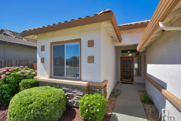 124 Ledbury CT, Roseville, CA 95747