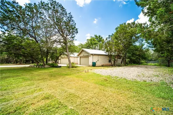 219 Pampas PASS, San Marcos, TX 78666