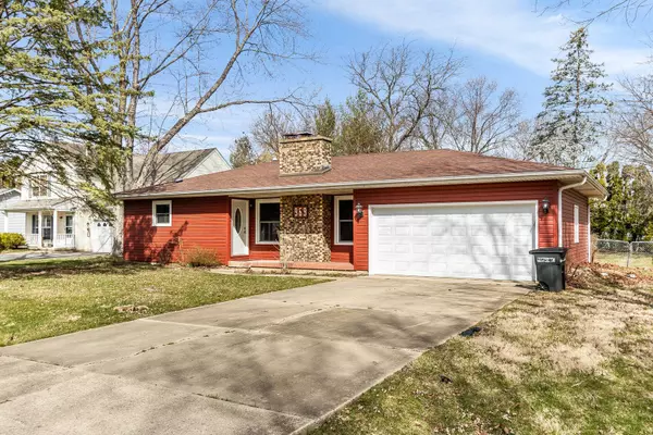 969 Sarah Street, Lake Holiday, IL 60548