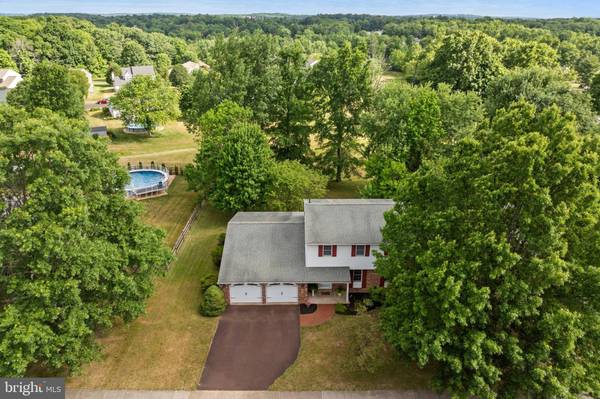 123 WOODVIEW DR, Quakertown, PA 18951