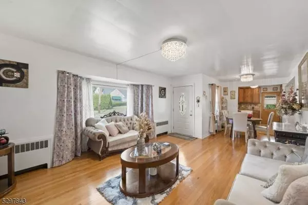 53 Village Rd, Clifton City, NJ 07013