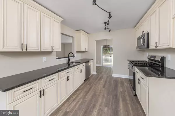 189 LINDEN ST, Wenonah, NJ 08090