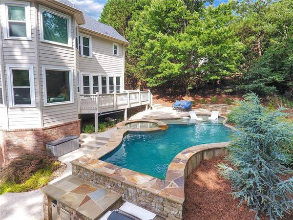 1805 Fenton MNR, Cumming, GA 30041