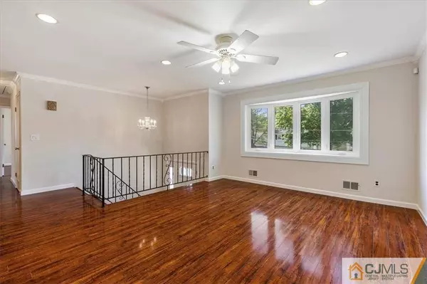 206 Woolworth AVE, South Plainfield, NJ 07080