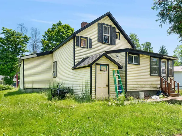 383 Stratton RD, Rutland City, VT 05701