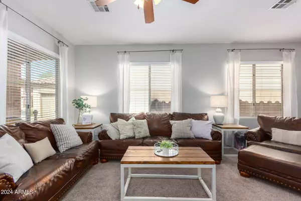 4549 E HARRISON Street, Gilbert, AZ 85295