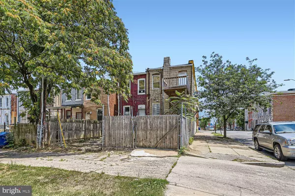 200 N MONROE ST, Baltimore, MD 21223