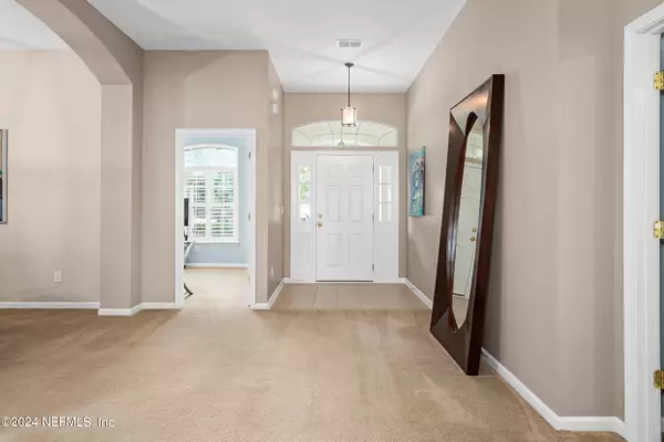 1300 LOCH TANNA LOOP, St Johns, FL 32259