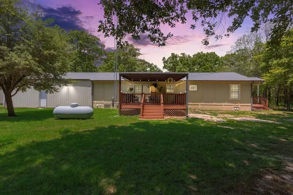 146 County Road 1555, Alba, TX 75410