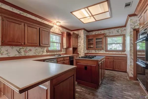 306 WOODGATE BLVD, Baton Rouge, LA 70808