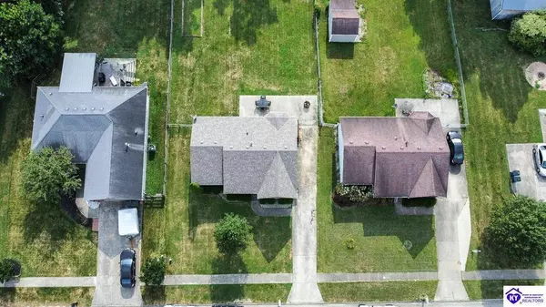 389 River Trace Drive, Shepherdsville, KY 40165