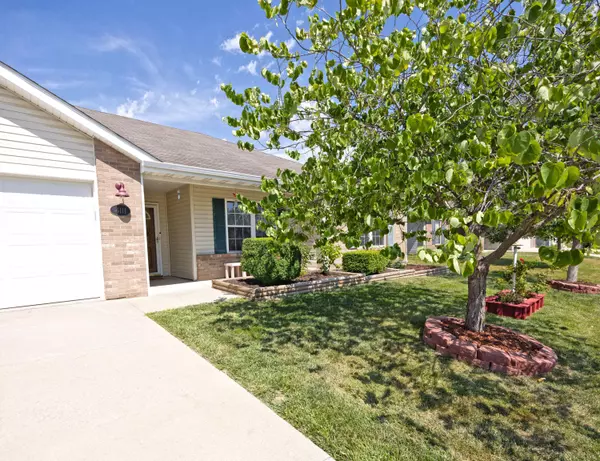 4111 Black tail DR, Columbia, MO 65202