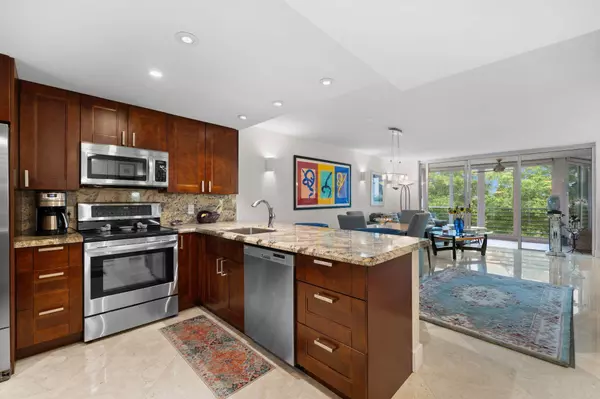 3505 Oaks WAY 408, Pompano Beach, FL 33069