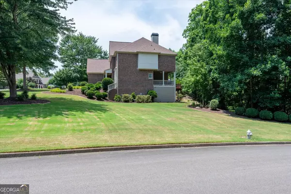 4020 Oak Laurel WAY, Alpharetta, GA 30004