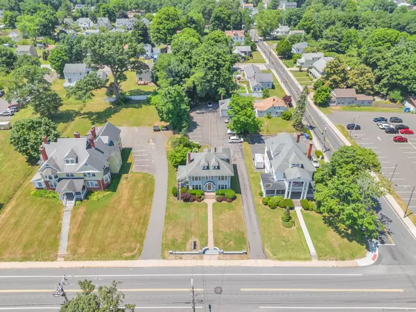 110 Main Street, Manchester, CT 06042