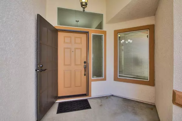 124 Ledbury CT, Roseville, CA 95747