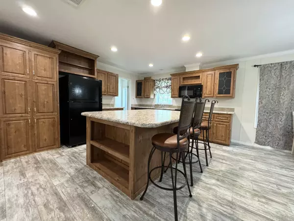 1009 NE 5th ST, Okeechobee, FL 34972