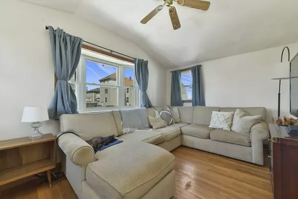 12 Pearl Ave, Revere, MA 02151