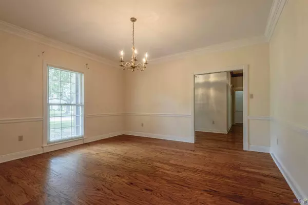 306 WOODGATE BLVD, Baton Rouge, LA 70808