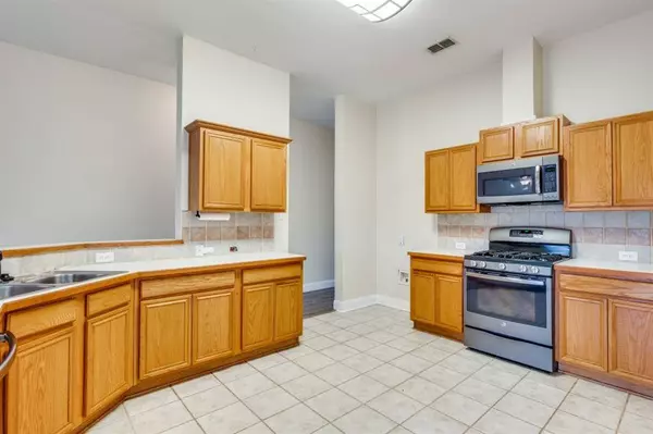 3320 Lake Hill Lane, Hurst, TX 76053