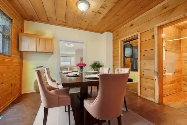 2025 High ST, Blue Island, IL 60406