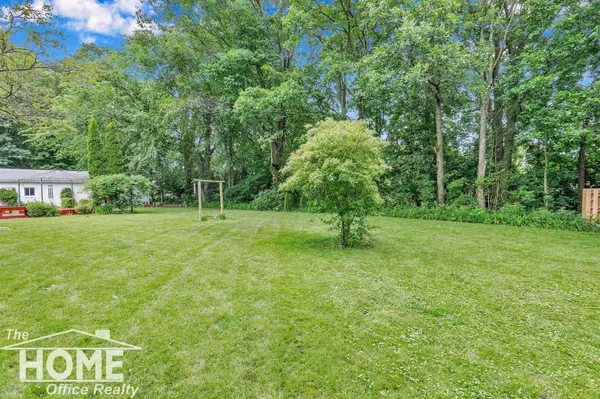 2490 Lexington Drive, Owosso, MI 48867