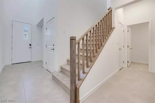 4365 Tabor Peak Avenue, Las Vegas, NV 89141