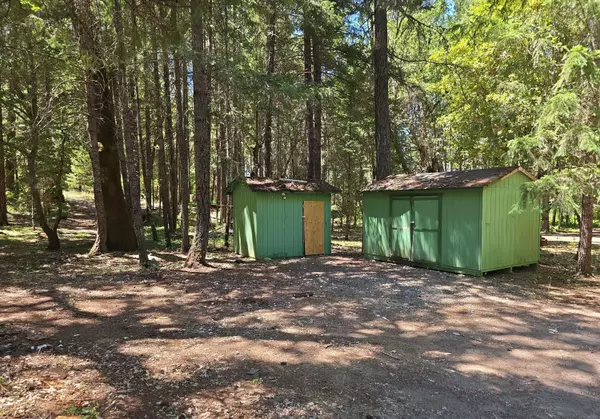 541 Lake Shore DR, Selma, OR 97538