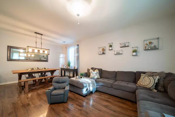 2940 S Edison Street, Visalia, CA 93292