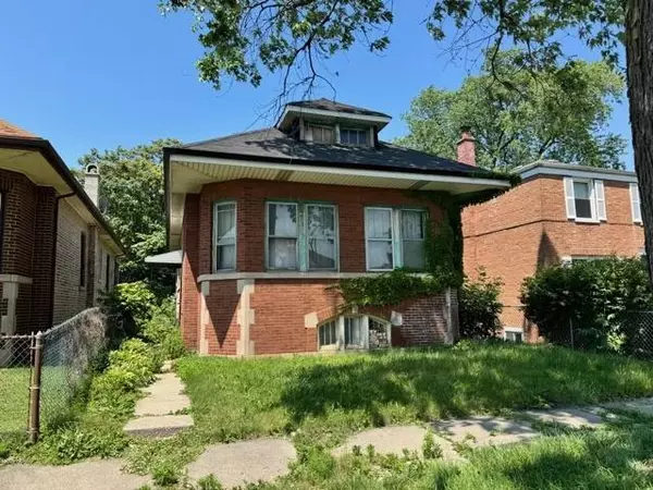 9818 S Peoria Street, Chicago, IL 60643