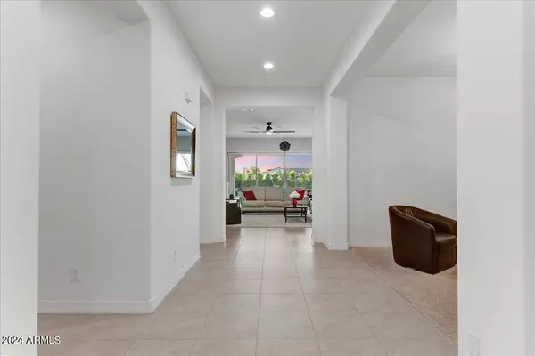 19732 W MULBERRY Drive, Buckeye, AZ 85396