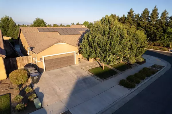 2940 S Edison Street, Visalia, CA 93292