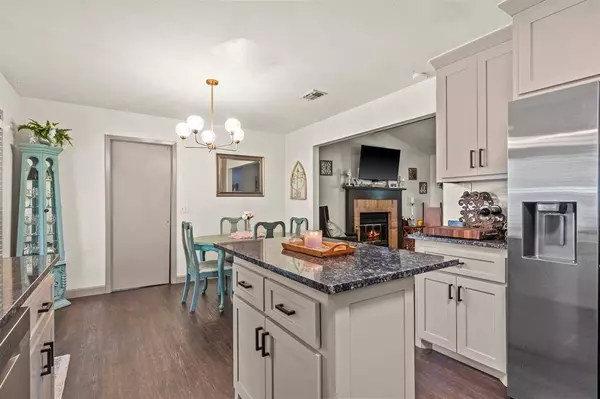 212 County Road 1315, Mount Pleasant, TX 75455