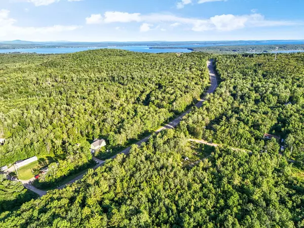 13 Mountain View DR, Stockton Springs, ME 04981