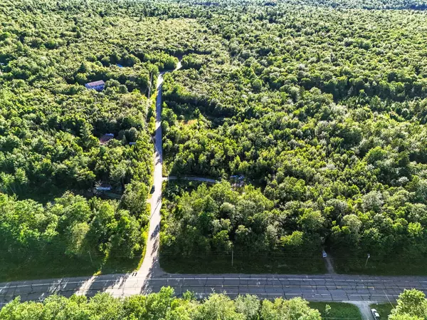 13 Mountain View DR, Stockton Springs, ME 04981