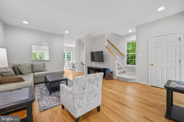 45591 IRON HORSE TER, Sterling, VA 20166