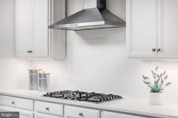 11031 RESORT RD, Ellicott City, MD 21042