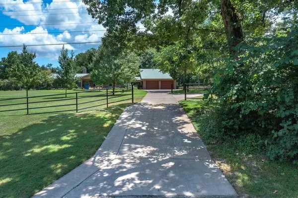 15384 State Highway 64 E, Tyler, TX 75707