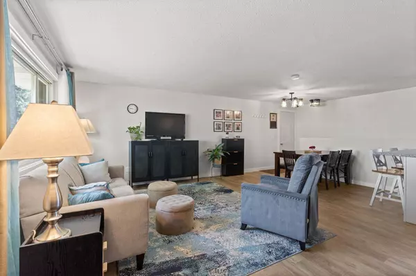 26906 E Ante Rd, Newman Lake, WA 99025