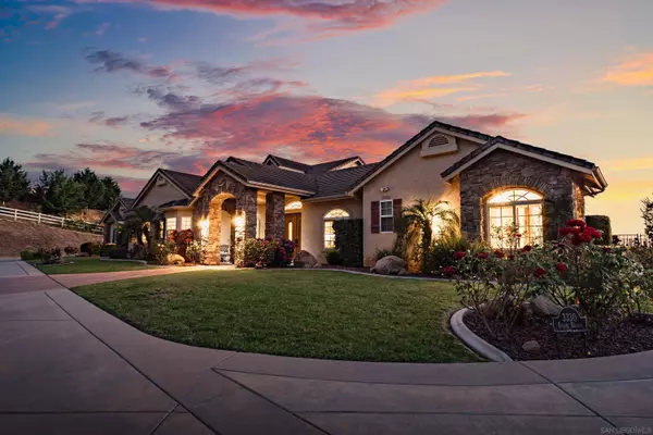 3330 Brooke Hollow Rd, Fallbrook, CA 92028